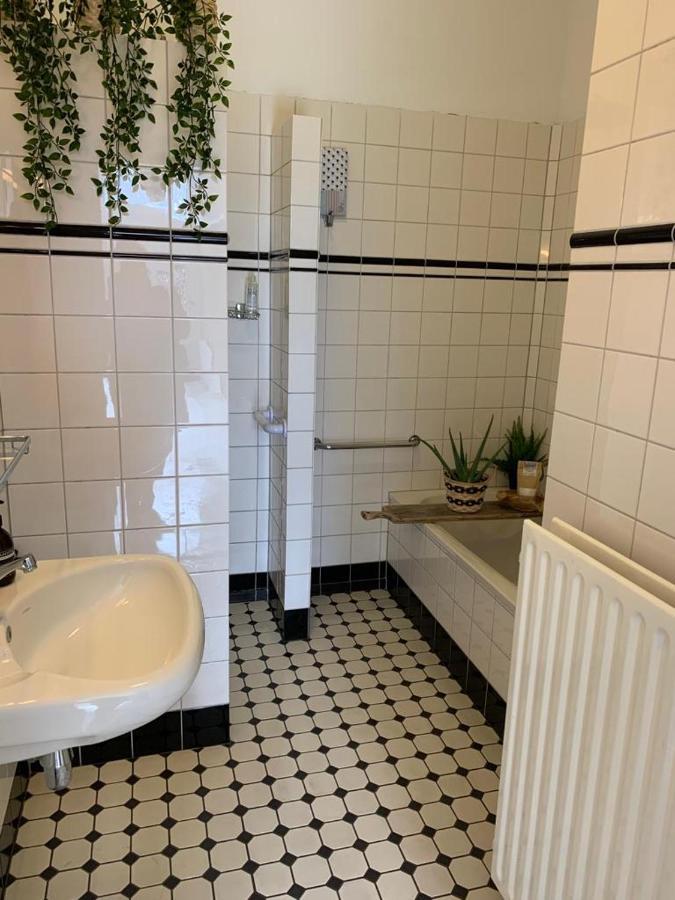 B & B Tx71 Den Burg Kültér fotó